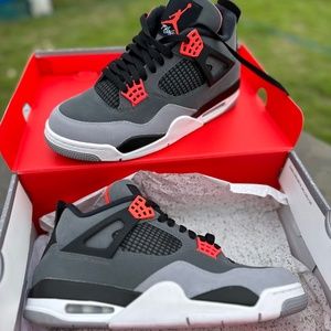 Jordan 4 Infrared